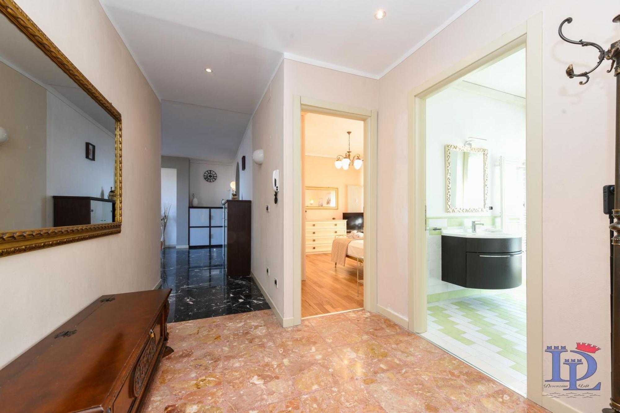 Desenzanoloft Official Partner Marriott Homes & Villas -Ciao Lago Family Apartment ديسينسانو ديل غاردا المظهر الخارجي الصورة